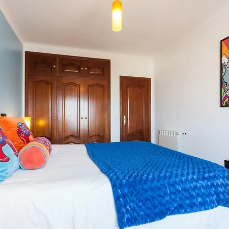 Feels Like Sea View Апартаменты *